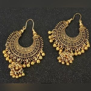 WORLD MARKET BOHO GYPSY HINDI  INTRICATE DANGLE HOOPS NWOT